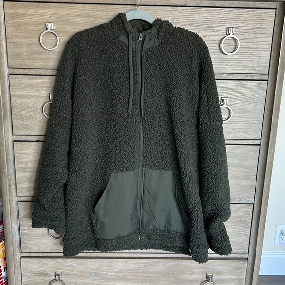 Women’s ADIDAS Sherpa Jacket Size 2XL - Picture 4 of 8